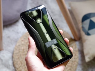 Trên tay Xiaomi Black Shark 3, giá 12,69 triệu đồng tại Việt Nam