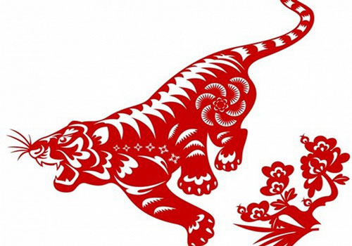 Cu&#x1ED1;i th&#xE1;ng 3, ba con gi&#xE1;p n&#xE0;y ng&#x1B0;&#x1EE3;c d&#xF2;ng th&#xE0;nh c&#xF4;ng, g&#x1EB7;p d&#x1EEF; c&#x169;ng h&#xF3;a l&#xE0;nh, bi&#x1EBF;n hung th&#xE0;nh c&#xE1;t