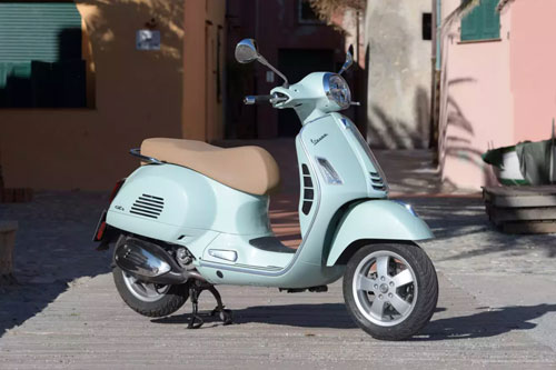 Xe ga Vespa 278 phân khối, phanh ABS, giá gần 165 triệu