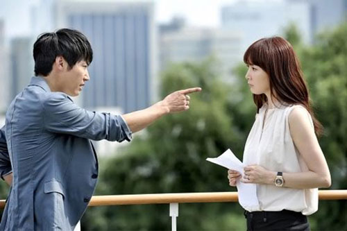 Chồng chê vợ là kẻ ăn bám, nào ngờ bị 'phản pháo': 'Tôi vừa nhận chức giám đốc, nếu anh không làm tốt, sẽ bị sa thải'