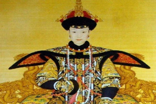 Một trong 4 vị những hoàng hậu đã của Khang Hy.