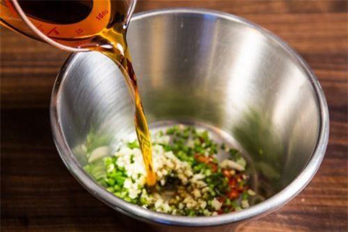 Sai lầm khi sử dụng gia vị khiến các bà nội trợ phải ân hận, bỏ ngay trước khi quá muộn