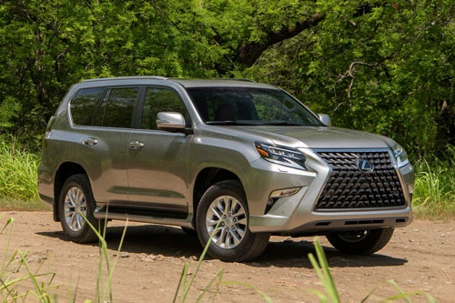 Lexus GX 460 2020.