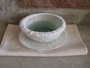 Đặt ly nước muối vào đúng chỗ này, Thần Tài 'gật đầu' ưng ý, gia chủ giàu sang bất ngờ, đếm tiền mỏi tay