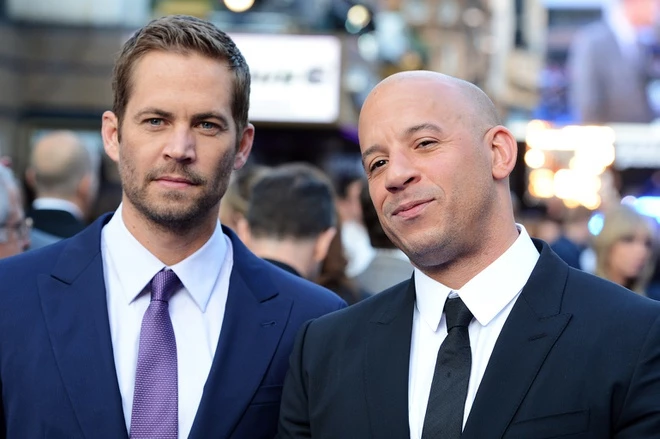 Vin Diesel tiết lộ anh từng hứa với Paul Walker là sẽ tìm cách kéo dài Fast & Furious tới phần 10.