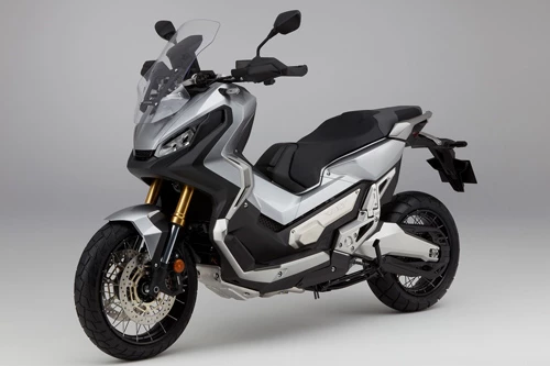 3. Honda XADV 2020 (giá: 13.900 USD).