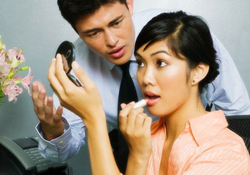 Vợ đầu tư gần 500 triệu vào phòng bếp nhưng mãi không thấy cô ấy nấu được một bữa, tôi thắc mắc thì nhận được cái nhướn mày kèm câu giải thích cực độ kinh ngạc