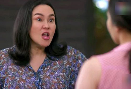 Chiếc tivi 21 triệu bị vỡ toang do con trai hàng xóm dùng gậy đập, tôi chạy sang nói chuyện thì phản ứng của mẹ đứa trẻ thật ngoài sức tưởng tượng