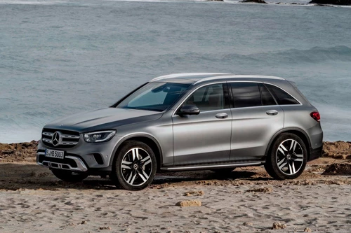 7. Mercedes-Benz GLC (doanh số: 3.711 chiếc).