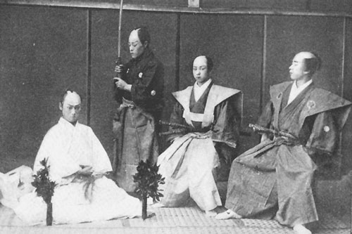 'Kinh hãi' với nghi lễ mổ bụng của Nhật Bản thời xưa