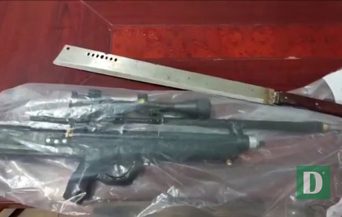 Quảng Bình: Phát hiện "hàng nóng” trong nhà đối tượng hành hung Đại úy công an