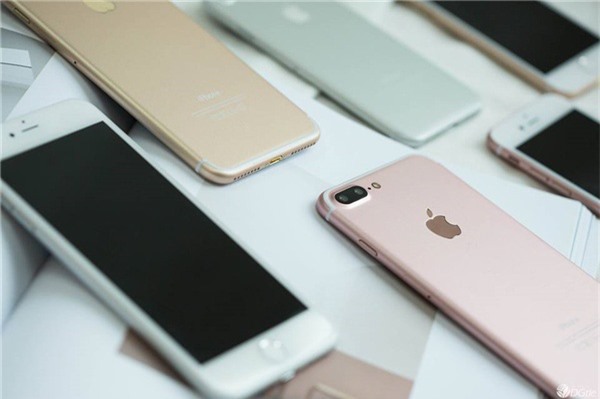 iPhone 7 được chào bán với giá chỉ 120 USD - Ảnh 1.