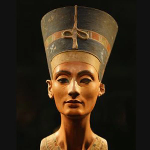 Mô phỏng chân dung Nữ hoàng Nefertiti. Ảnh: Biography