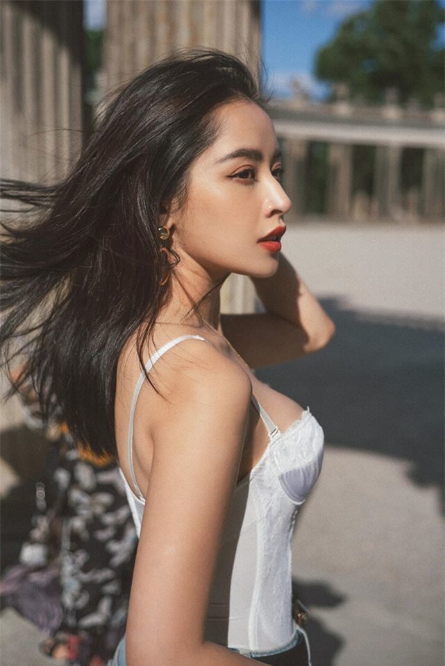 5 nữ ca sĩ Việt có khuôn mặt đẹp càng ngắm càng mê