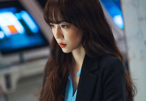 Chồng tôi vừa "trúng quả" cả tỷ đồng thì vợ cũ của anh đột ngột tới nhà rồi đòi xin nửa mảnh đất