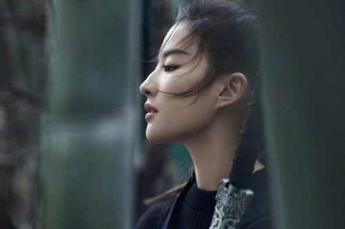 Phụ nữ có tướng mũi này coi chừng hôn nhân đổ vỡ, về già cô quạnh