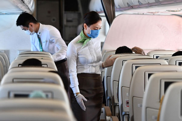 Bác sĩ đầu tiên trên tuyến đầu chống dịch của Việt Nam nhiễm Covid-19