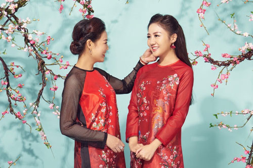 Văn Mai Hương bật khóc khi hát về mẹ