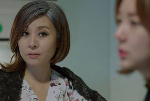 Mẹ chồng mệt mỏi vì con dâu quá vô tâm