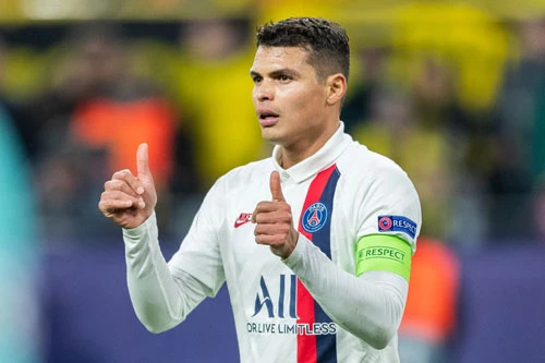 9. Thiago Silva (Paris Saint-Germain).