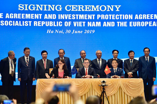 Tọa đàm ‘EVFTA – Cao tốc hiện đại nối liền Việt Nam – EU’