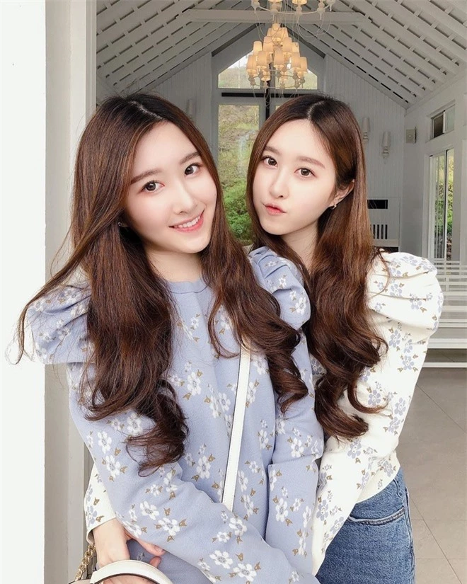 'Cặp chị em đẹp nhất Đài Loan' và các đôi song sinh nổi tiếng MXH - Ảnh 2