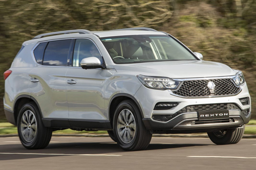 Khám phá đối thủ của Toyota Fortuner, Hyundai Santa Fe, giá gần 1,1 tỷ đồng