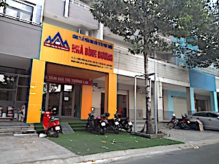 Bất động sản Bình Dương sau cơn sốt: Nơi biệt thự bỏ hoang, nơi dự án "ma" giăng bẫy