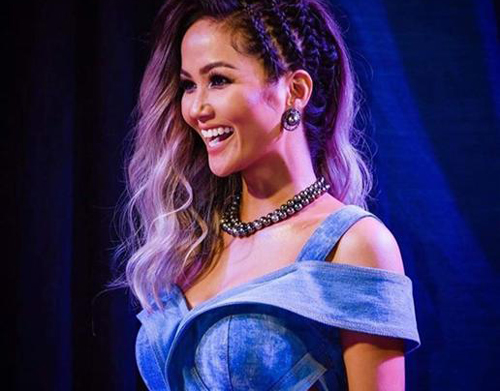 Bị nghi ngờ đã độn cằm, H'Hen Niê thẳng thắn lên tiếng khẳng định nhan sắc