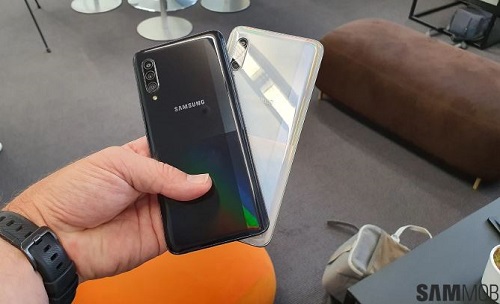 Samsung Galaxy A71 5G rò rỉ thông số: chip Exynos 980, camera chính 64 MP