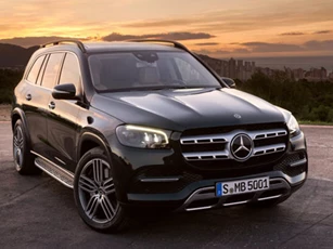 Cận cảnh Mercedes-Benz GLS 450 4MATIC 2020 vừa ra mắt tại Việt Nam, giá 4,9 tỷ đồng