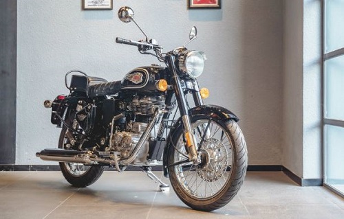 Royal Enfield Bullet và Classic 500 2020 ra mắt tại Việt Nam, giá từ 131 triệu đồng
