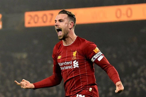 2. Jordan Henderson (Liverpool). Ảnh: Therunnersports.com.