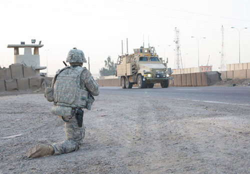 Rocket v&#x1EEB;a t&#x1EA5;n c&#xF4;ng v&#xE0;o c&#x103;n c&#x1EE9; M&#x1EF9; t&#x1EA1;i Iraq c&#xF3; xu&#x1EA5;t x&#x1EE9; t&#x1EEB; Trung Qu&#x1ED1;c