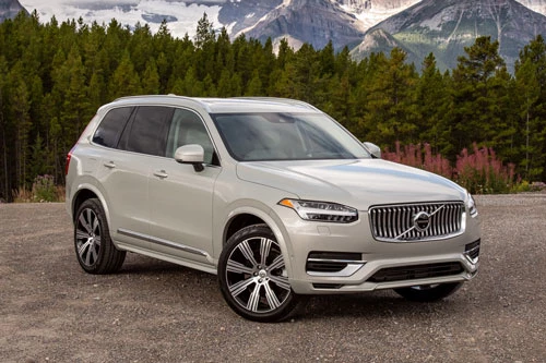 5. Volvo XC90 2020.