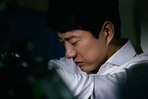 Cố tình chuyển khoản nhầm 100 triệu cho bạn gái để thử lòng, ai dè nhận ngay cái kết đầy nhục nhã