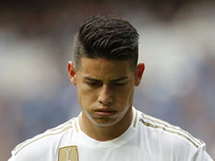 Giá của James Rodriguez giờ kém xa Bruno Fernandes