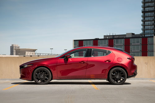Điểm danh 15 xe hơi đẹp nhất năm 2020: Gọi tên Mazda 3