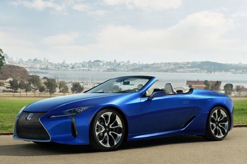 8. Lexus LC.