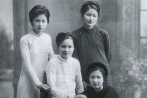 Bi kịch cuộc đời cô Phượng Hàng Ngang: Đám tang không giọt lệ của một trong Tứ đại mỹ nhân Hà thành xưa