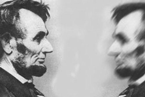 'Người song trùng' và những bí ẩn đáng sợ trong truyền thuyết