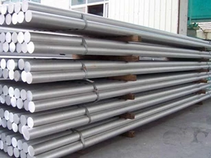 Gia hạn áp thuế tự vệ với sản phẩm phôi thép và thép dài nhập khẩu