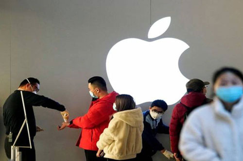 Các cửa hàng tại Trung Quốc mở cửa lại sau gần 2 tháng