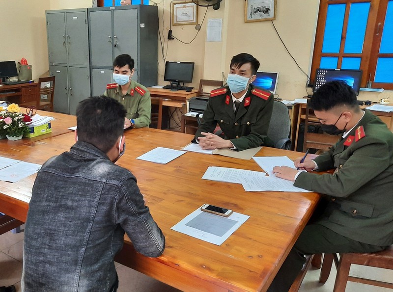 Xử phạt 25 triệu đồng 2 trường hợp đăng tải sai sự thật về dịch Covid-19