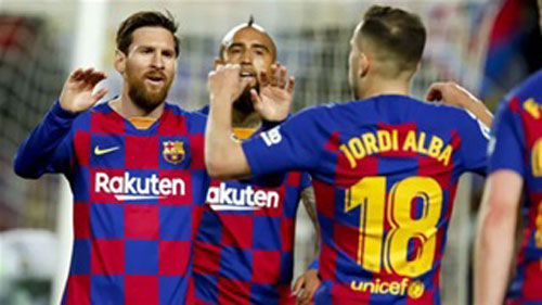 Barca đòi cắt 70% lương của Messi và đồng đội