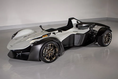 3. BAC Mono.