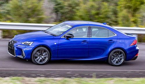 Cận cảnh Lexus IS Black Line Special: Giới hạn 150 chiếc, giá hơn 1 tỷ đồng