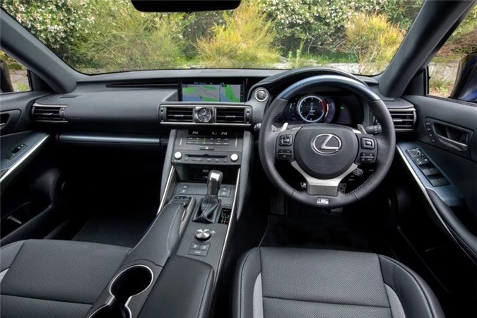 lexus ra mat phien ban gioi han is black line special hinh 7