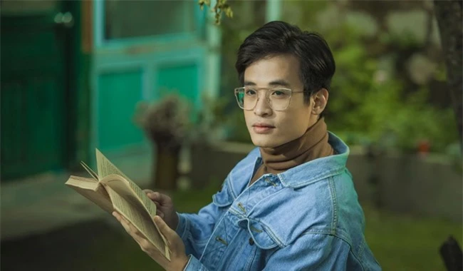 Hà Anh Tuấn: Chàng thiếu gia thứ thiệt của showbiz, đời tư kín kẽ nhưng một khi đã vướng tin đồn tình ái thì chỉ toàn "yêu" đại mỹ nhân - Ảnh 2.