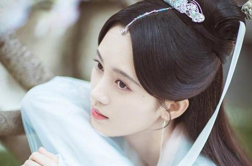 Bước qua tháng 4, đây là 3 con giáp may mắn, có thể vượt "nghịch cảnh" để phát tài, phát lộc